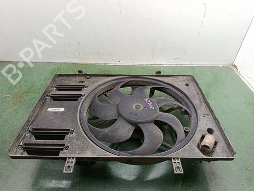 Used Radiator fan Radiator fan FORD TRANSIT COURIER B460 Box Body/MPV 1.5 TDCi (75 hp) 40261561 40261561