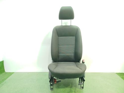 Used Right front seat MERCEDES-BENZ B-CLASS Sports Tourer (W245) [2005-2011]  32366698