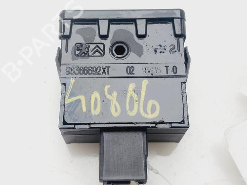 Headlight switch CITROËN C4 II (NC_) | BP31965734I24
