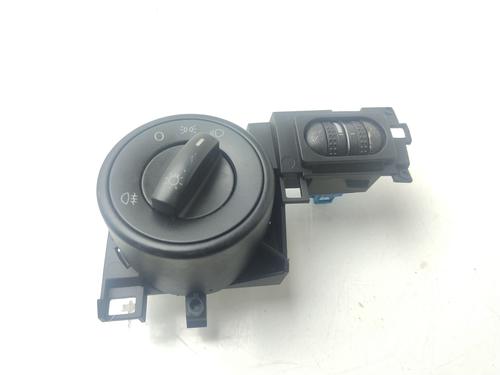 Commande de phare VW TOUAREG (7LA, 7L6, 7L7) 2.5 R5 TDI (174 hp) 30263688