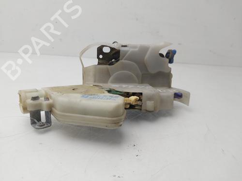 Used Front right lock NISSAN X-TRAIL I (T30) [2001-2013]  30932392