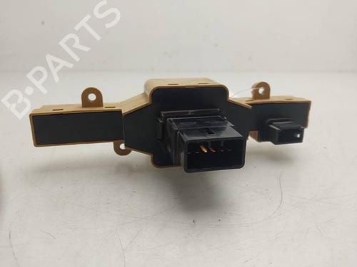 Warning switch KIA CARENS III MPV (UN) 2.0 CRDi 140 | BP40494577I22 - Image 2