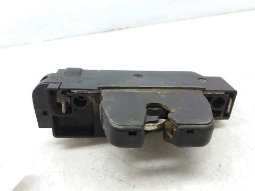 Used Tailgate lock CITROËN C4 Coupe (LA_) 1.6 HDi (109 hp) 2868437