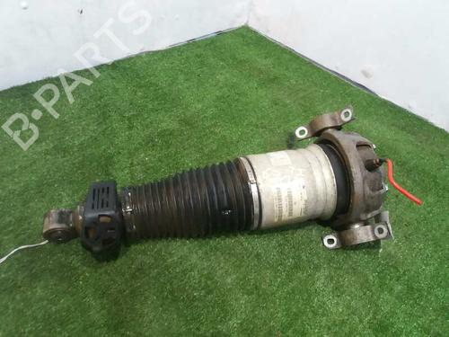 Used Left rear shock absorber VW TOUAREG (7LA, 7L6, 7L7) 5.0 V10 TDI (313 hp) 2884620