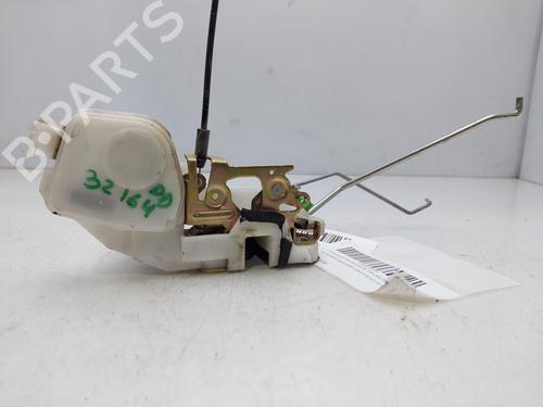 Used Front right lock MITSUBISHI PAJERO III (V7_W, V6_W) 3.2 Di-D (V68W) (160 hp) 16038740