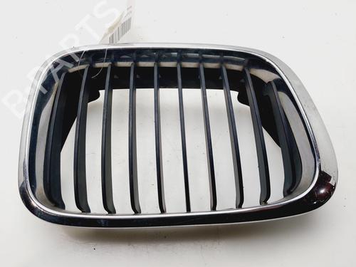Used Grille BMW 3 (E46) 318 i (118 hp) 22334084