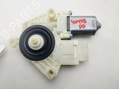 Used Right front window motor SKODA RAPID (NH3, NK3, NK6) [2012-2022]  32228135