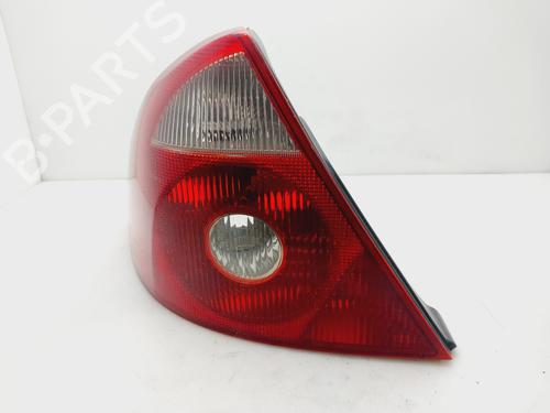 Used Left taillight FORD MONDEO III (B5Y) 2.0 TDCi (130 hp) 32977501