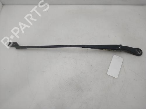 Used Front windshield wiper arm Front windshield wiper arm 37011415 37011415