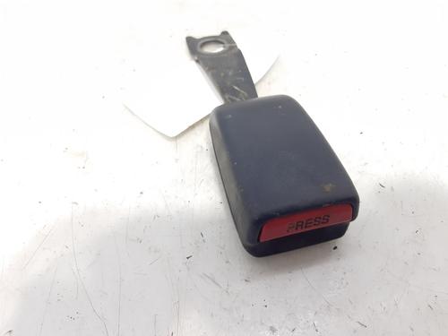 Used Seat buckle MITSUBISHI L200 / TRITON (KA_T, KB_T) 2.5 DI-D 4WD (KB4T) (136 hp) 14000661