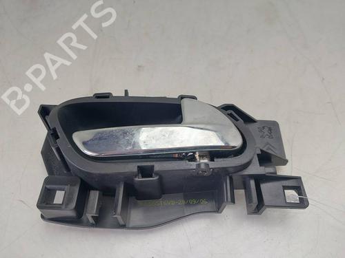 Højre fortil invendig håndtag Højre fortil invendig håndtag CITROËN C4 Picasso I MPV (UD_) 2.0 HDi 138 (136 hp) 39691188 39691188