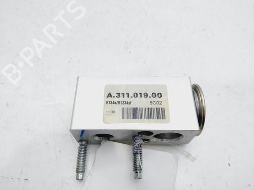 Used Electronic sensor PEUGEOT 3008 II SUV (MC_, MR_, MJ_, M4_) 1.5 BlueHDi 130 (131 hp) 22442672