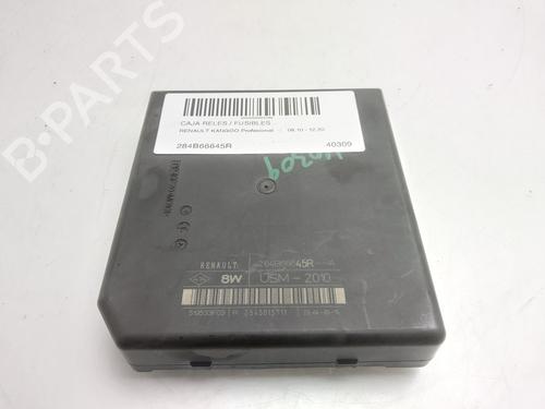 Used Fuse box Fuse box RENAULT KANGOO / GRAND KANGOO II (KW0/1_) [2008-2026] 33605170 33605170