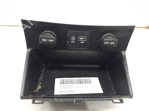 Used Middle console HYUNDAI TUCSON (TL, TLE) 1.7 CRDi (116 hp) 13992505