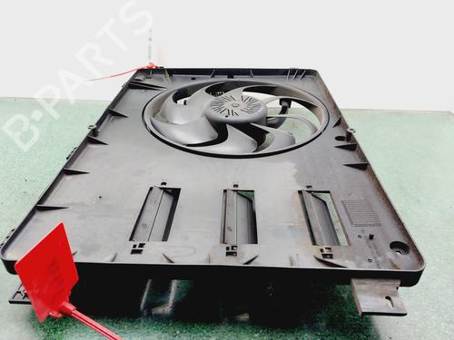 Radiator fan VOLVO V40 Hatchback (525) D2 | BP31876875M35