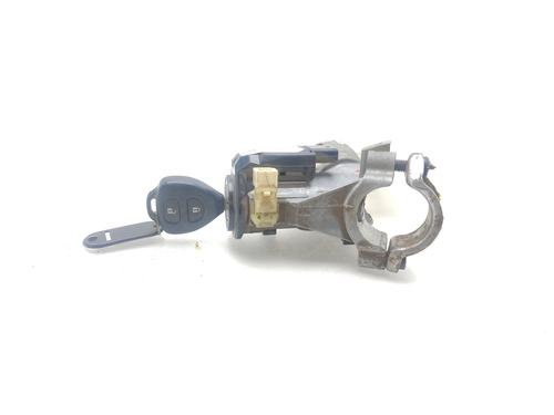 Used Ignition barrel TOYOTA HILUX VII Pickup (_N1_, _N2_, _N3_) [2004-2016]  31026652