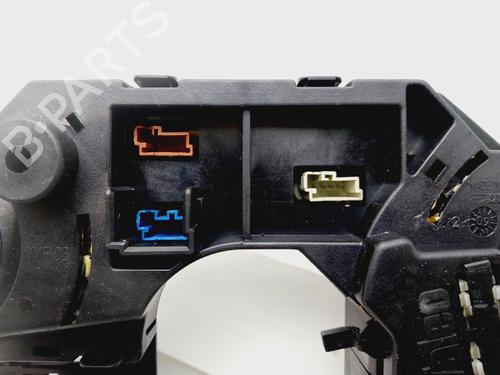 Steering wheel controls CITROËN C4 I (LC_) | BP31017064E15