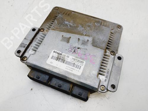 Engine control unit (ECU) RENAULT SCÉNIC I MPV (JA0/1_, FA0_) 1.9 dCi RX4 | BP30172484M57