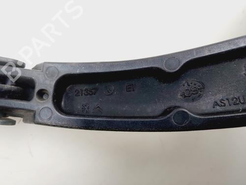 Front windshield wiper arm CITROËN C5 III (RD_) | BP30467018C143