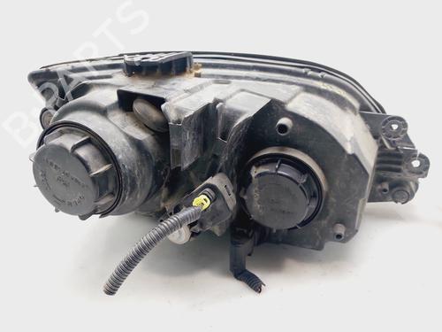 Left headlight KIA SORENTO I (JC) 2.5 CRDi | BP24447408C28 