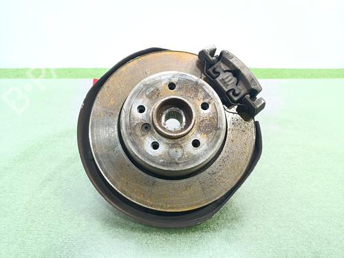 Used Right rear steering knuckle Right rear steering knuckle BMW 5 (E60) 520 d (163 hp) 33982492 33982492