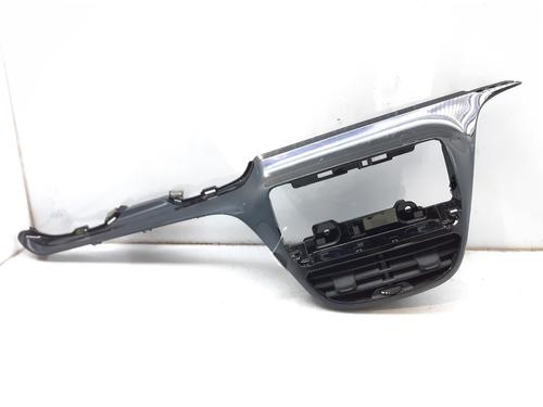 Used Air vent PEUGEOT 208 I (CA_, CC_) 1.4 HDi (68 hp) 11650292