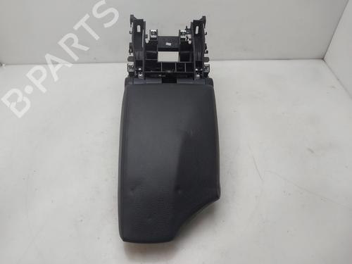 Used Armrest / Center console Armrest / Center console 36938366 36938366