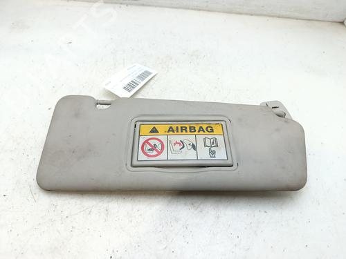 Used Right sun visor Right sun visor 37465620 37465620