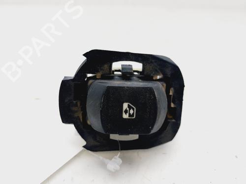 Interrupteur de vitre avant droite RENAULT LAGUNA II (BG0/1_) 1.9 dCi (BG1A, BG1V) (130 hp) 29908776