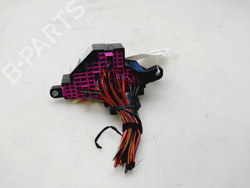 Used Fuse box SEAT LEON (1P1) 1.9 TDI (105 hp) 22689700