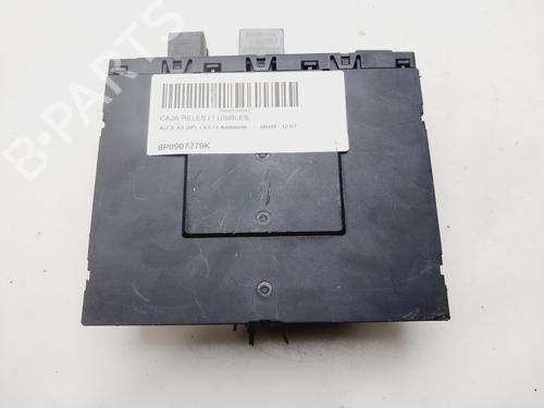 Fuse box AUDI A3 (8P1) 1.6 FSI | BP32364221E1 - Image 3