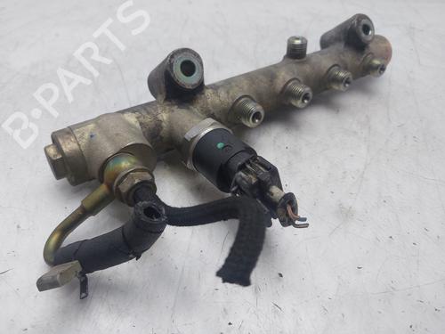 Used Injection rail Injection rail 37011169 37011169