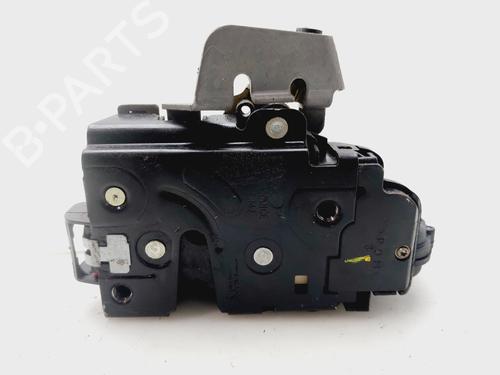 Used Rear left lock AUDI A4 B6 (8E2) 2.0 (130 hp) 31051021