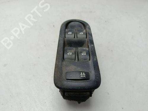 Used Left front window switch Left front window switch 39513701 39513701