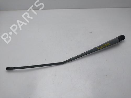Used Rear windshield wiper arm Rear windshield wiper arm KIA SHUMA II (FB) 1.6 (101 hp) 33326977 33326977
