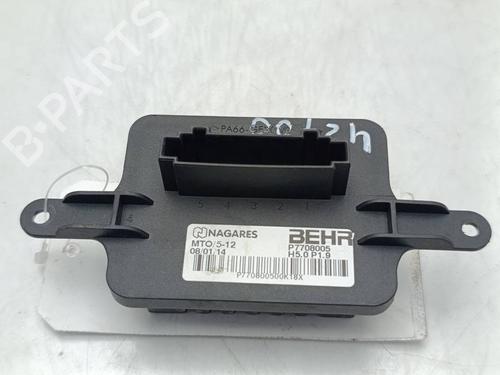 Varmeblæsermodstand Varmeblæsermodstand PEUGEOT 5008 (0U_, 0E_) [2009-2017] 39751460 39751460