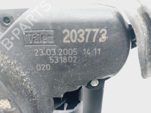 Steering wheel controls OPEL ASTRA H (A04)  | BP31957754E15 