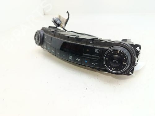 Used Climate control MERCEDES-BENZ CLS (C219) CLS 500 (219.375) (306 hp) 29070351