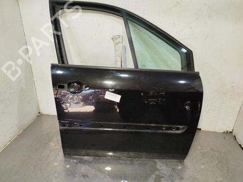 Used Right front door RENAULT SCÉNIC II (JM0/1_) 1.9 dCi (JM0G, JM12, JM1G, JM2C) (120 hp) 27561399