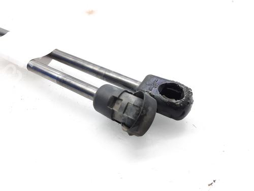 Tailgate lift support KIA SORENTO I (JC) 2.5 CRDi 4WD | BP13999274C138 
