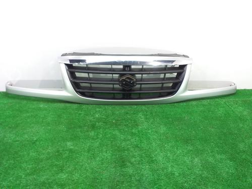 Used Grille SUZUKI GRAND VITARA I (FT, HT) 2.0 HDI 110 16V 4x4 (SQ420D, TD83V) (109 hp) 26915638