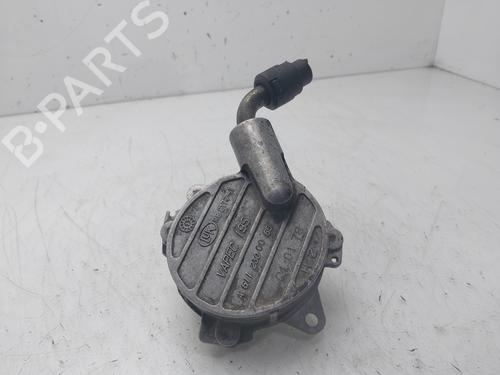 Used Vacuum pump Vacuum pump MERCEDES-BENZ E-CLASS (W210) E 220 CDI (210.006) (143 hp) 36648436 36648436