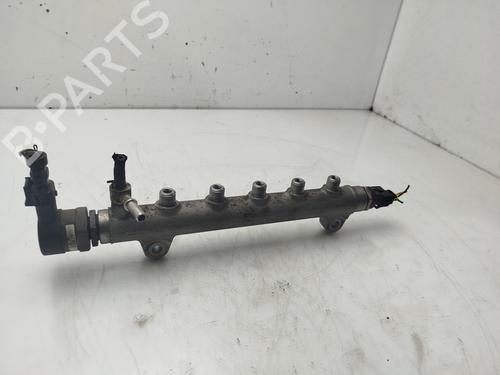 Rail D'Injecteurs KIA CEE'D Hatchback (ED) [2006-2012]  32071826