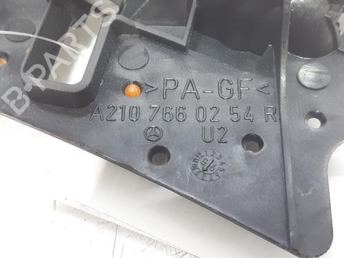 Front right interior door handle MERCEDES-BENZ E-CLASS (W210) E 300 D (210.020) | BP8322733I14 