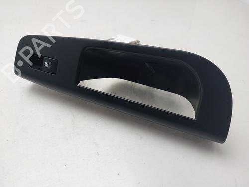 Used Right rear window switch Right rear window switch 37170632 37170632