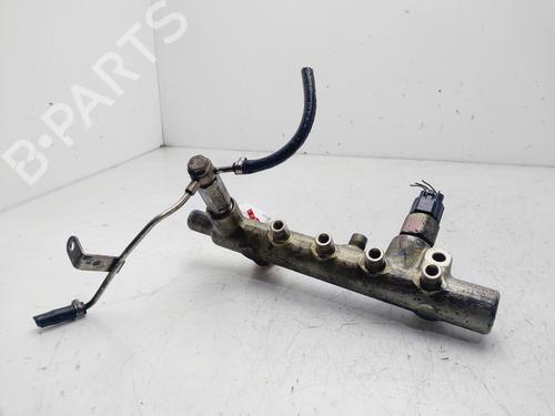 Used Injection rail OPEL MERIVA A MPV (X03) [2003-2010]  29616811