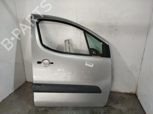 Used Right front door Right front door 38049503 38049503