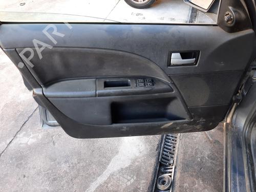 Left mirror FORD MONDEO III (B5Y) 2.0 TDCi | BP14918845C26 