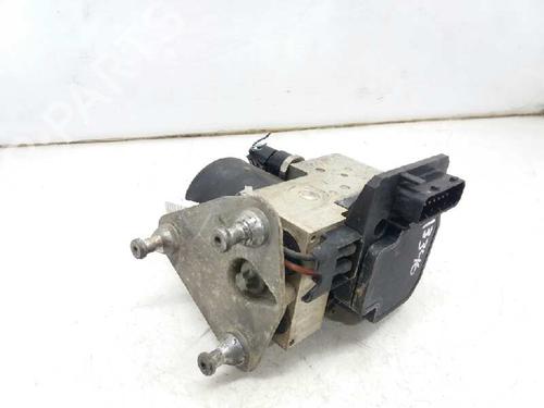 Used ABS pump MERCEDES-BENZ VANEO (414) 1.7 CDI (414.700) (91 hp) 2859733