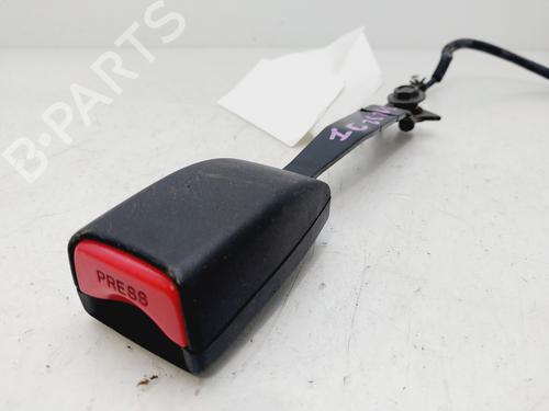 Sikkerhetsbelte-spenne MAZDA 2 (DE_, DH_) 1.4 MZR-CD (68 hp) 31154009